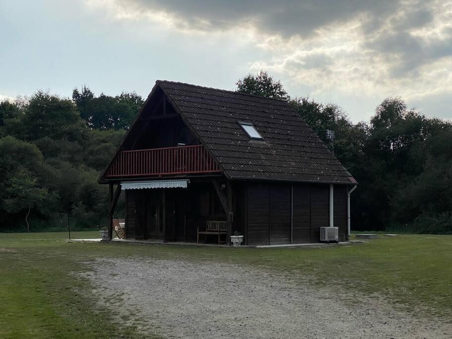 Le Chalet Limousin Folles 外观 照片